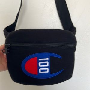 Champion chest bag